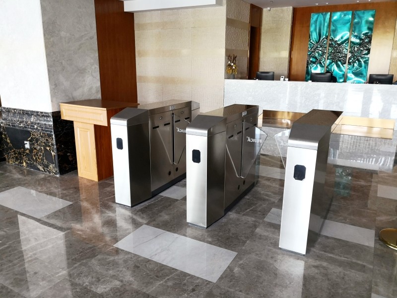 野生原縹緲間溫泉度假村通道 (2).jpg